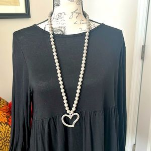 Gray beaded necklace with heart